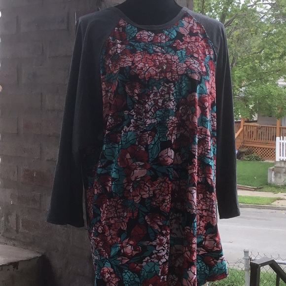 LuLaRoe Tops - LuLaRoe. Multicolored jaded floral   2XL
